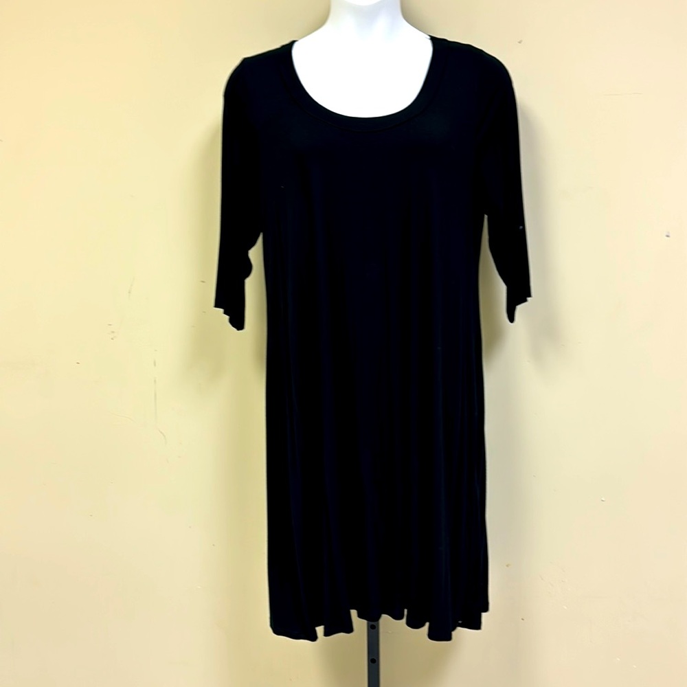 Karen Kane black dress